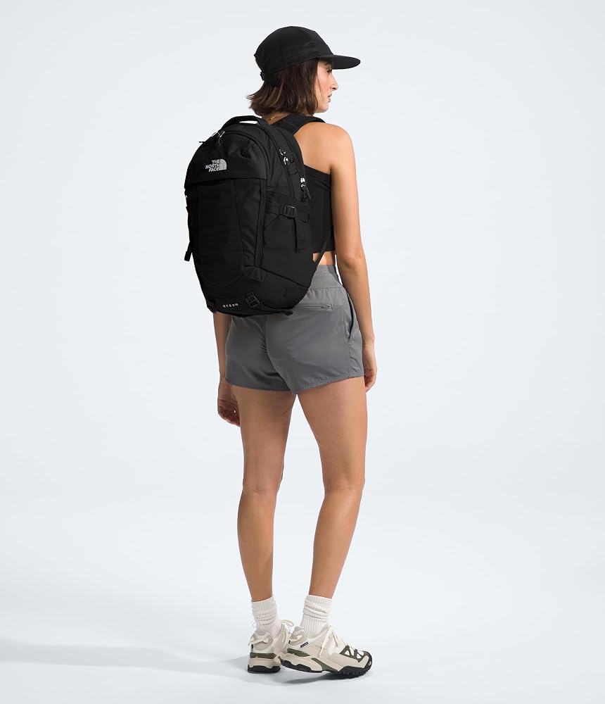 The North Face Women's Recon Everyday Backpack, Blk/Blk-NPF, OSFA | Commuter Travel Bag, 18