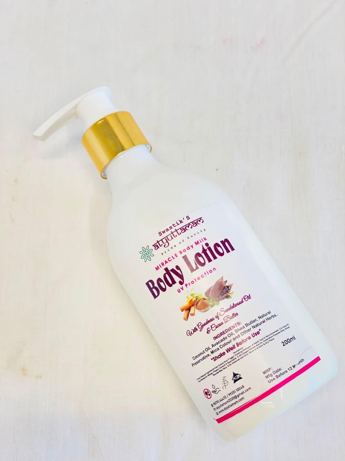 Atyuttamam Presents Body Lotion for Healthy, Smooth, Glowing, Moisturised and Deeply Nourished Skin (Creamy Touch)