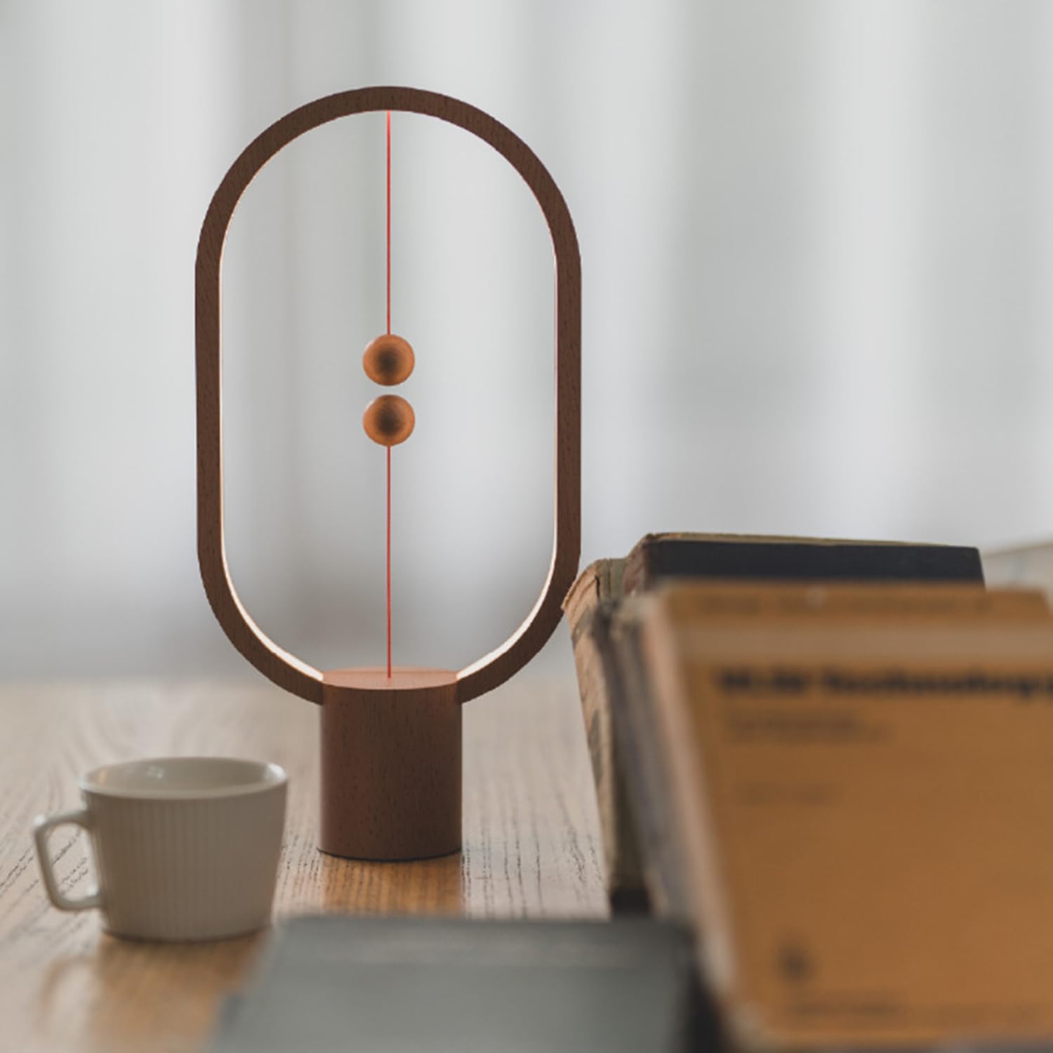 Modern LED Tischlampe mit Magnetischer Mid-Air-Schalter, Nachttisch Tischleuchte Magnetische Schwebende Balance-Lampe LED-Nachtlicht Deko Schreibtischlampe aus Holz für Arbeitszimmer Schlafzimmer Büro