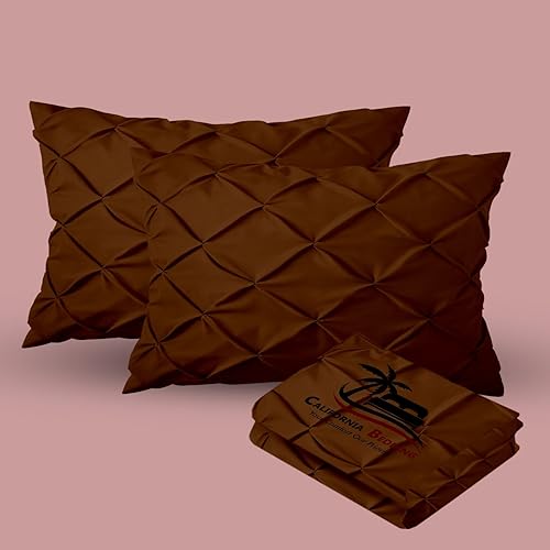 Miniatura 4 de CALIFORNIA BEDDING Edredón plisado extra grande de 136 x 120 pulgadas, algodón egipcio alternativo de plumón de 3 piezas con 8 pestañas en las