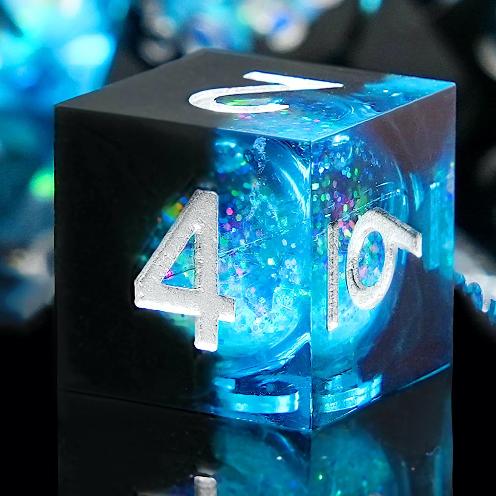 Liquid Core - Juego de dados DND, 7 dados de resina con bordes afilados para Calabozos y Dragones, dados poliédricos RPG D&D hechos a mano, juego de dados para juegos de rol D20 D12 D10 D8 D6 D4 con