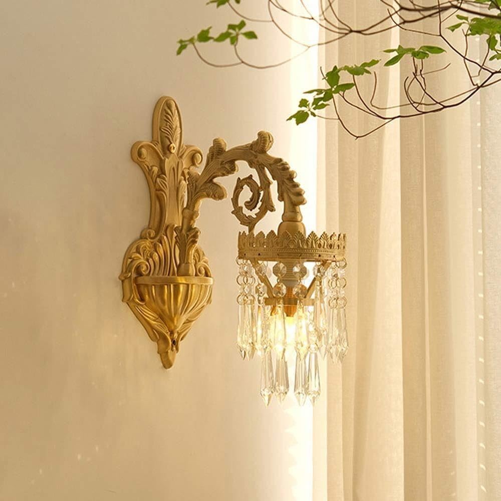 Lampada da parete for interni con paralume in cristallo