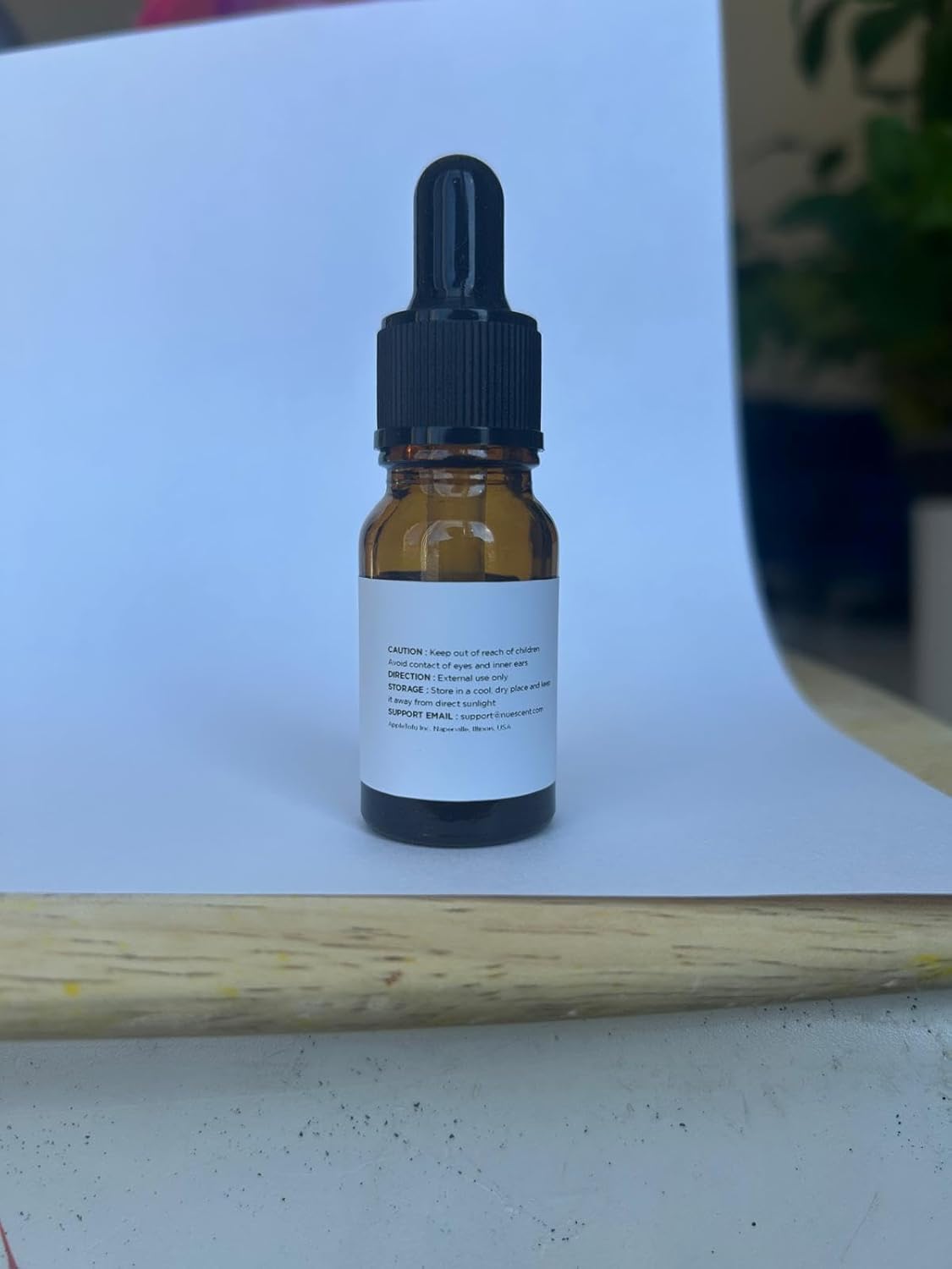 White Tea & Thyme Aroma Oil for Scent Diffusers 10 Milliliter (0.33 Fl Oz) – Vegan, Non-GMO, Cruelty Free Luxury Home Fragrance