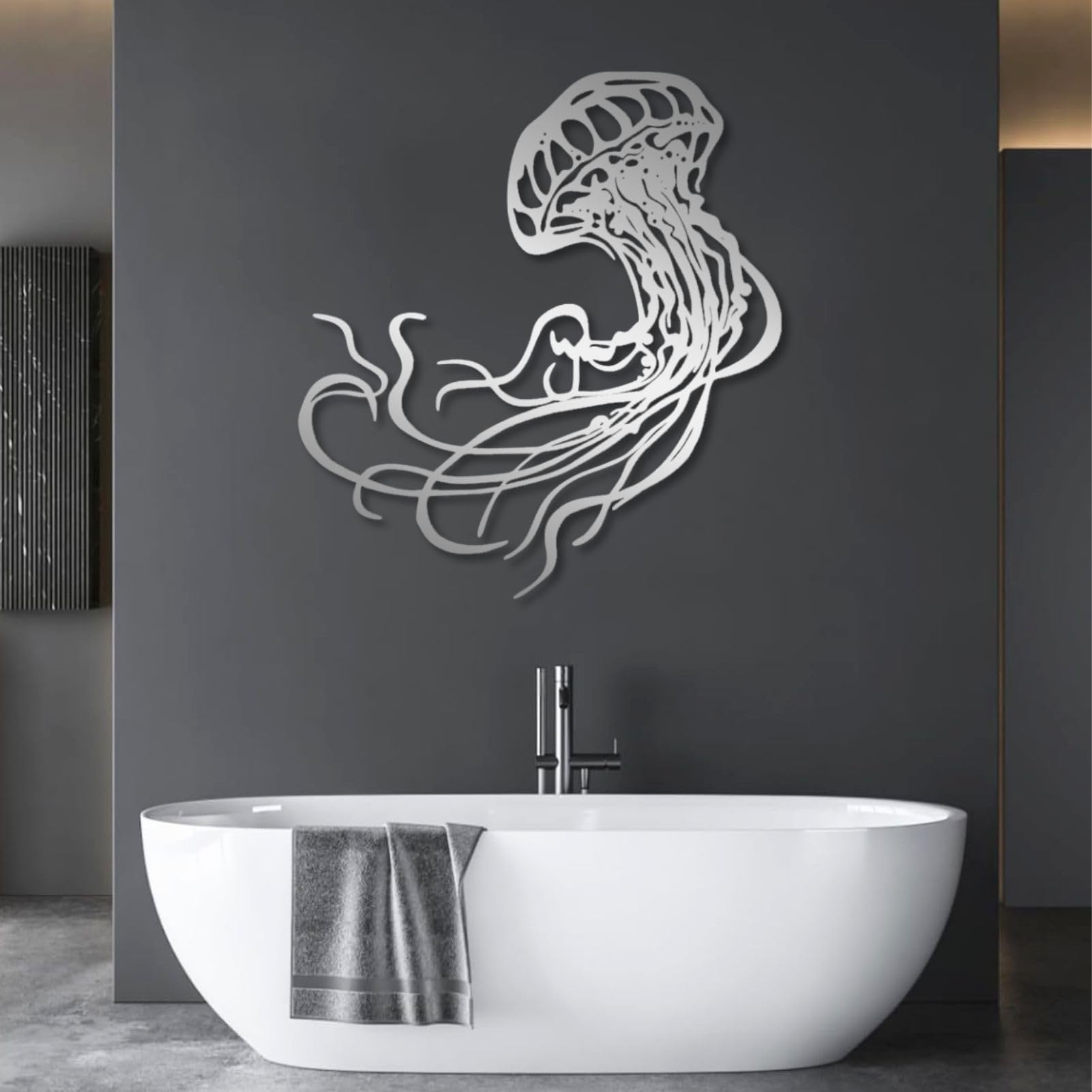 OZF Metal Jellyfish Wall Art, Ocean Coastal Nautical Jellyfish Metal Wall Decor, Abstract Sea Life Hanging Decor for Living Room Bedroom Bathroom
