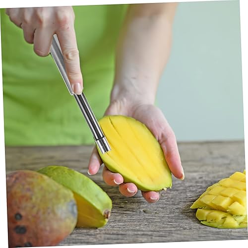 Miniatura 5 de PRETYZOOM 2 Sets Corer Hand Tools Red Dates Core Remover Kitchen Gadget Metal Removers Cherry Peppers Cherry Pitter Jujube Squeezer Grape Peeler