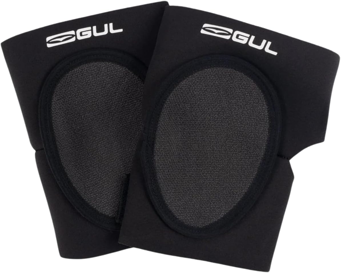 Gul Pro Knee Pads Black - Adjustable elasticated straps for ease of donning - SMALL A 15.5-16.5" 39-42cmB 13.5-14.5" 34-37cm