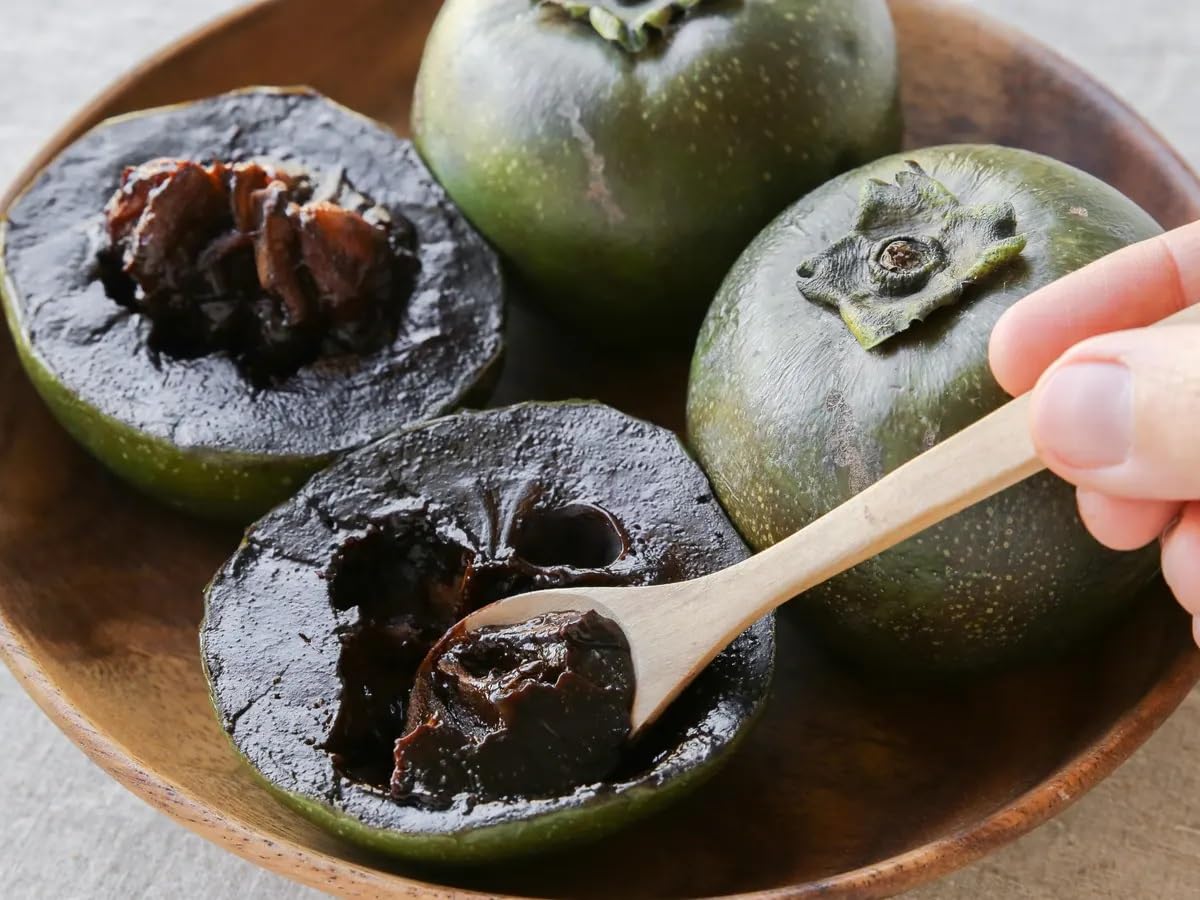 Veliyath Garden Black Sapote Live Plants (Diospyros Nigra) (B0CPCSX7GX) Amazon Price History, Amazon Price Tracker