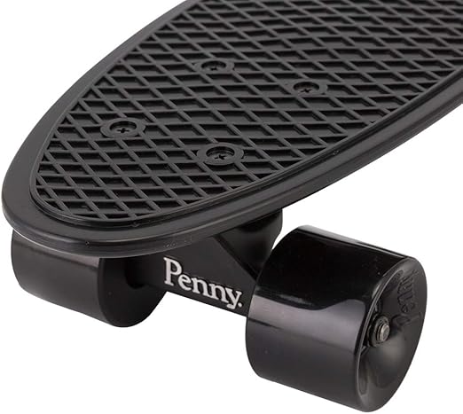 Amazon ペニー スケートボード Penny Skateboards スケボー 22インチ クラシック Pnycomp156 Blackout Classics ミニクルーザー コンプリート ストリート おしゃれ 並行輸入品 Penny スポーツ アウトドア