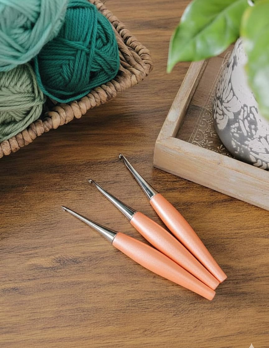 Furls Crochet Odyssey Peach, punta nichelata per una scorrevolezza senza sforzo, uncinetti con manico ergonomico da 17,8 cm (J - 6,00 mm)