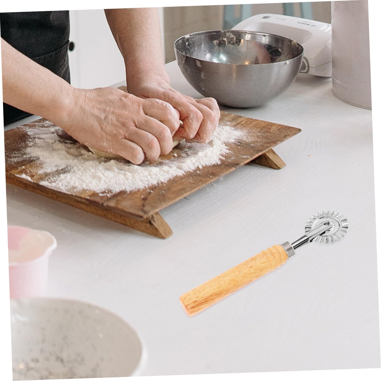 SOLUSTRE 2pcs Pizza Dough Roller Lattice Cutter Alloy Pizza Dough Tools for Homemade Cookies Pies Easy to Use Cookie Cutter for Baking Enthusiasts