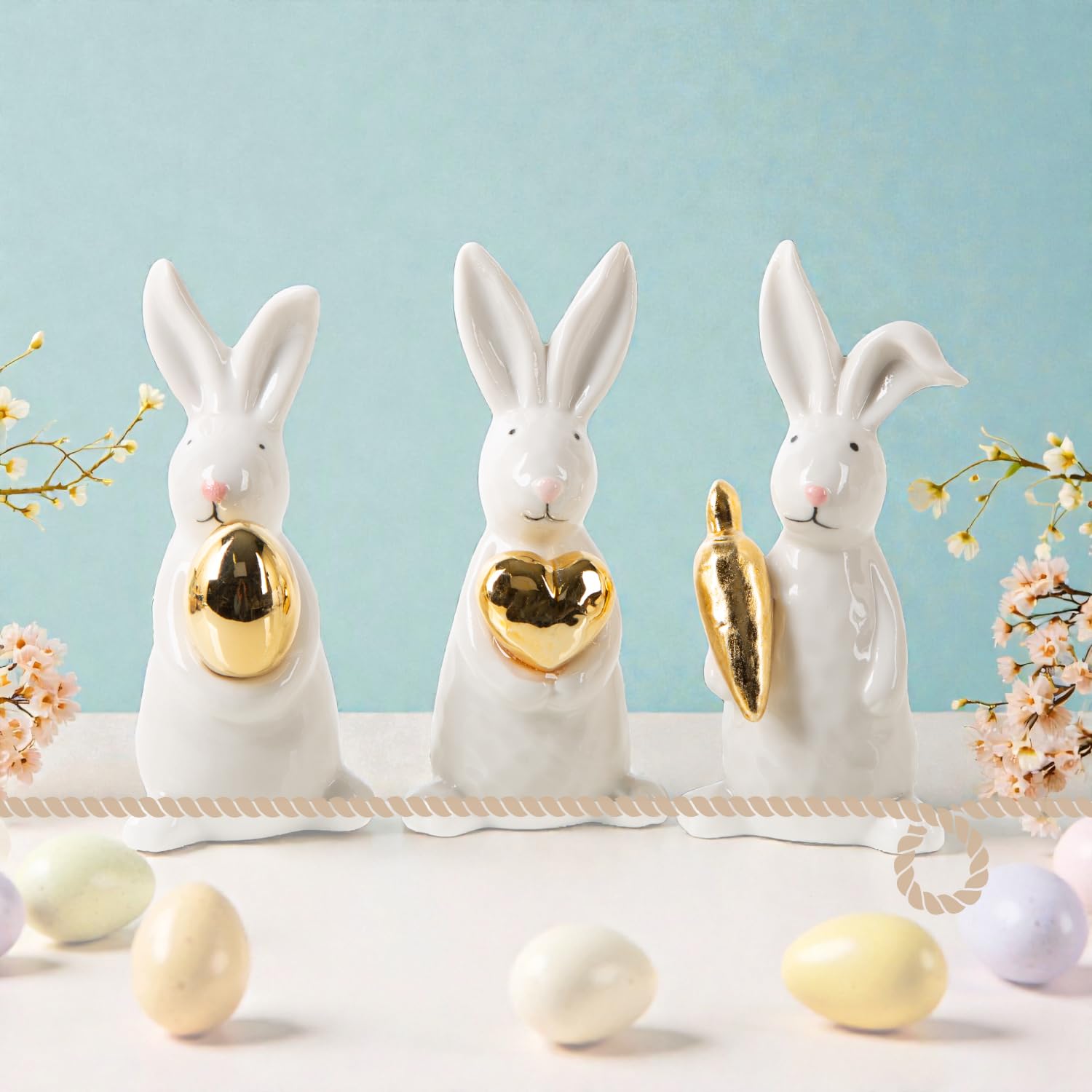 Figure conigli pasquali decorativi, 3 pezzi: conigli pasquali in porcellana, decorazioni pasqua e primavera, decorazione pasquale moderna, set regalo pasqua, addobbi per la casa, oro e bianco, 12,5 cm