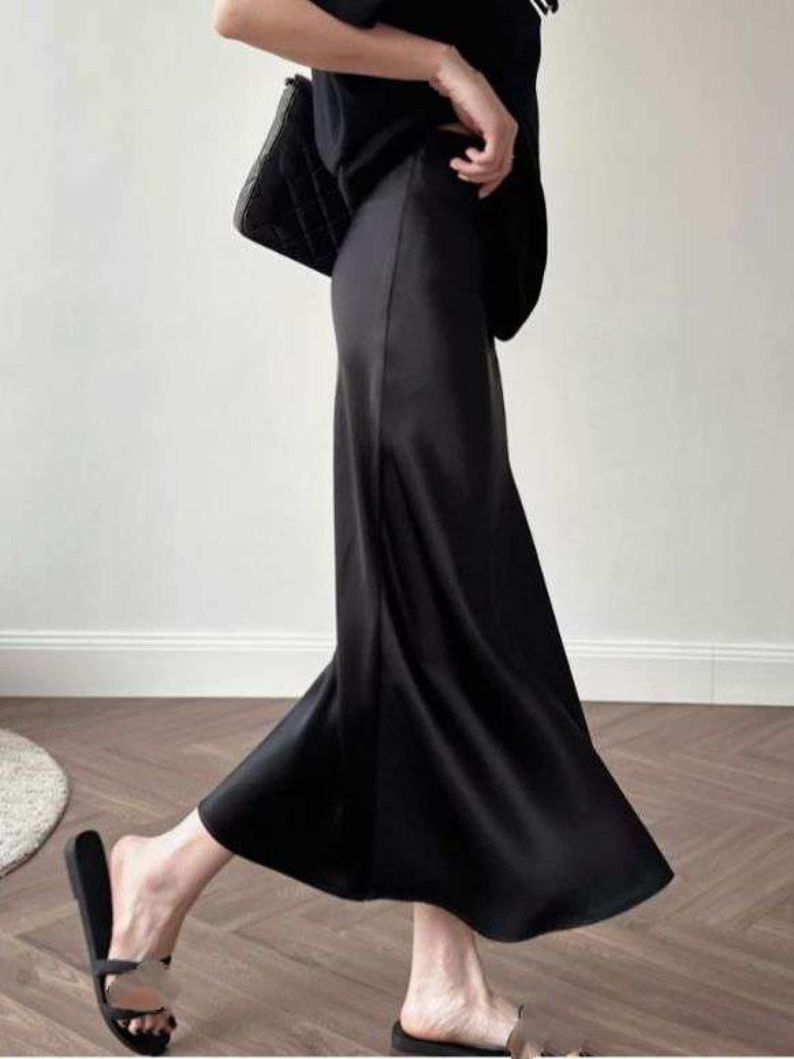 Jupe Taille Haute en Satin pour Femme - Jupe Sirène Amincissante De Couleur Unie pour L'Été, Drapé Léger Et Élégant Enveloppant Les Fesses, Jupe Parapluie Douce pour La Peau