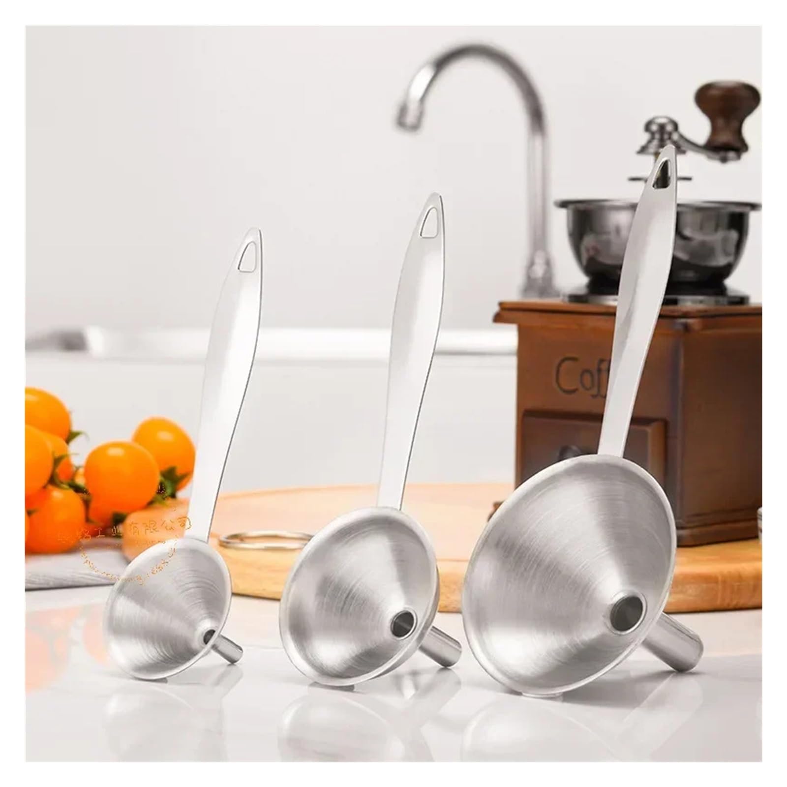 Imbuto in acciaio inossidabile, Set di imbuti in acciaio inossidabile da 3/4/5 pezzi con manico lungo for spezie vinaigrette(4 PCS)