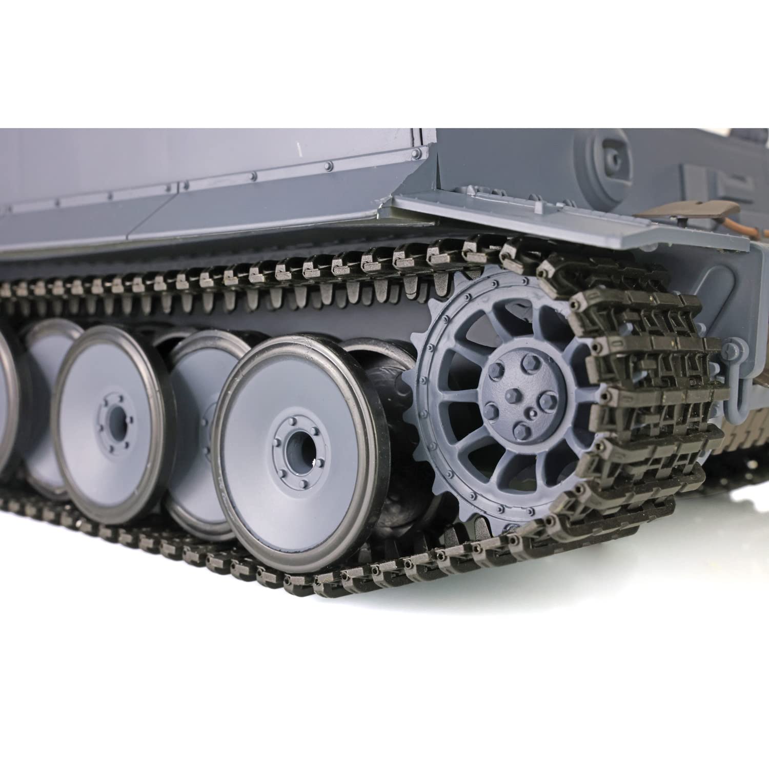 ヘンロン　German Tiger I 1/16 ラジコン Amazon.com: TOUCAN RC HOBBY Henglong 1/16 Upgraded Full Metal