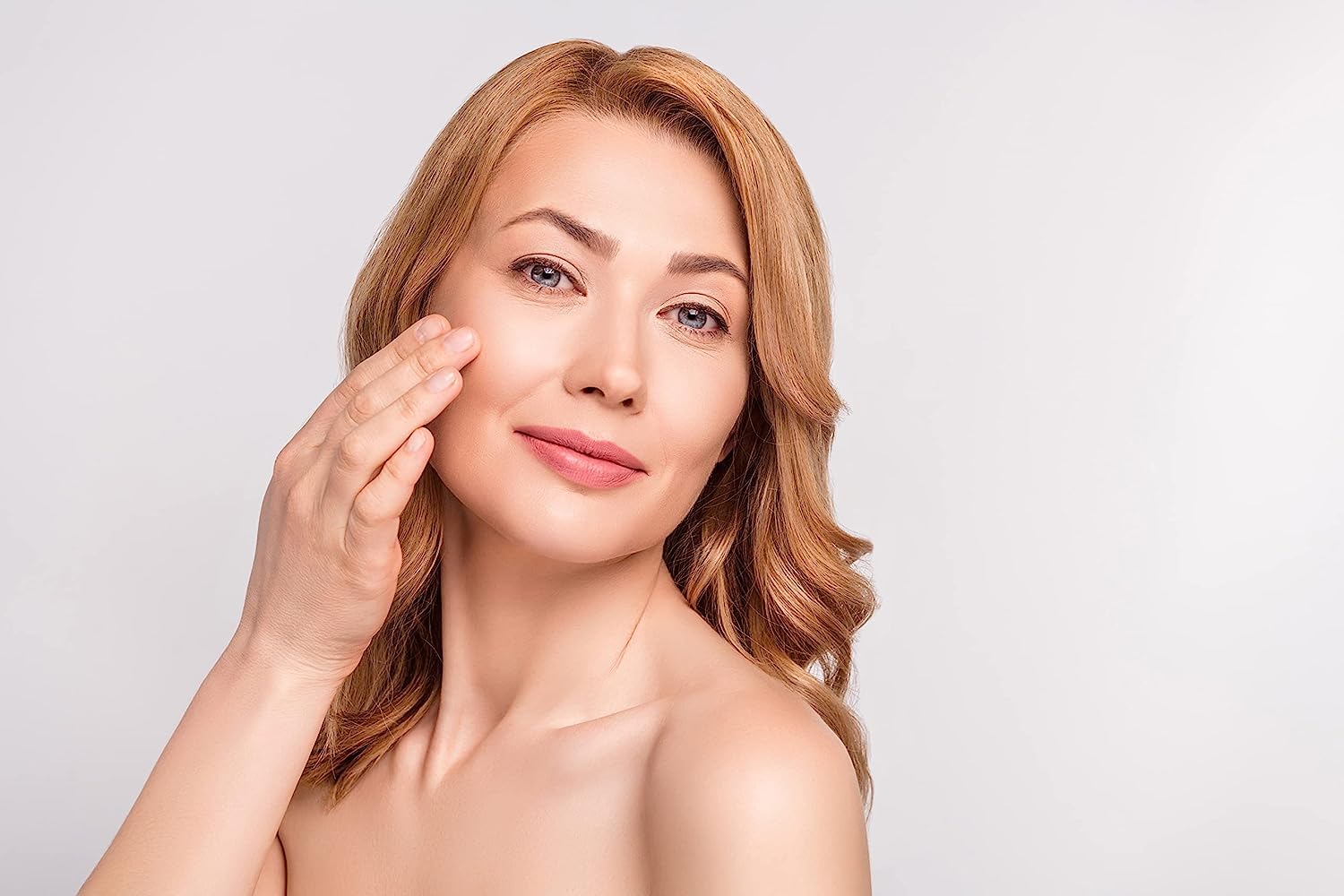 Anti Aging Serum mit Bienengift 2x 30 ml – straffende Gesichtspflege gegen Falten – Gesichtsserum Augenserum 24h Pflege Schloßwald-Bienengut