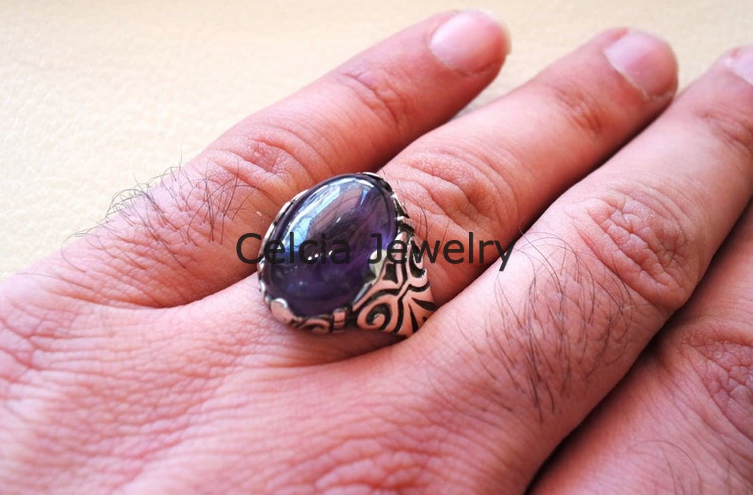 Anillo clásico ovalado de cabujón de piedra preciosa de amatista púrpura natural, anillo de sello para hombre, anillo de propuesta de promesa de declaración, anillo oxidado de plata