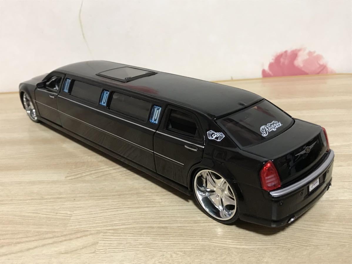 クライスラーカスタム ミニカー Amazon.co.jp: 1/24 クライスラー 300C リムジン ミニカー
