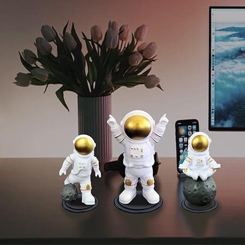 Vista 29 de Figura de astronauta, juego de 3 espejos, decoración de estatua de astronauta, figura de resina para decoración de pastel, adorno de escritorio