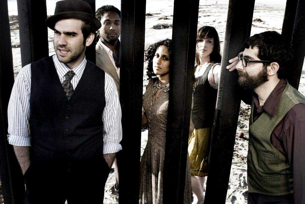 Rupa & the April Fishes