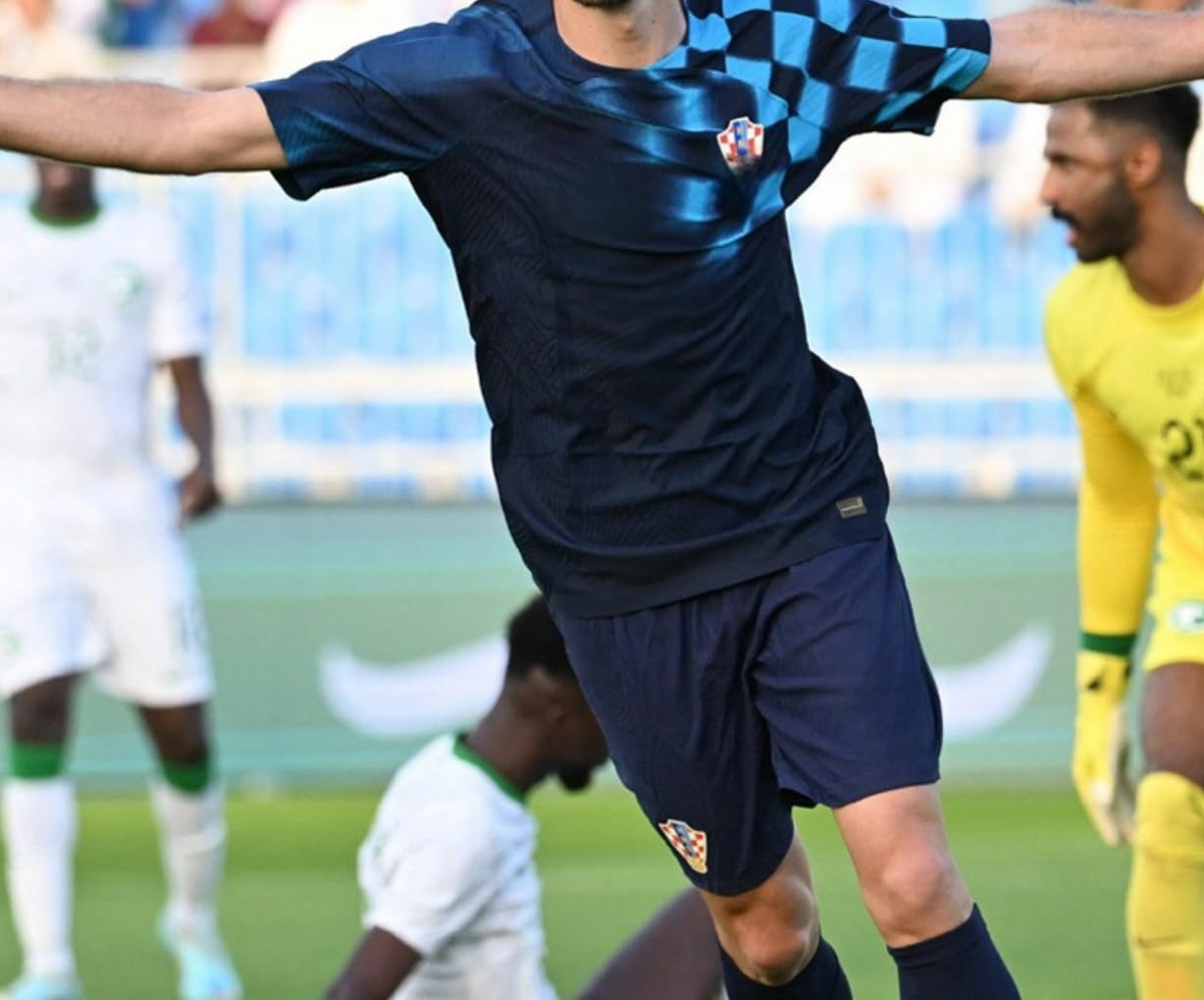 Dziecięca koszulka piłkarska Chorwacja Auswarts Modric zestaw trykotu z szortami, dla fanów piłki nożnej, dla chłopców i dorosłych