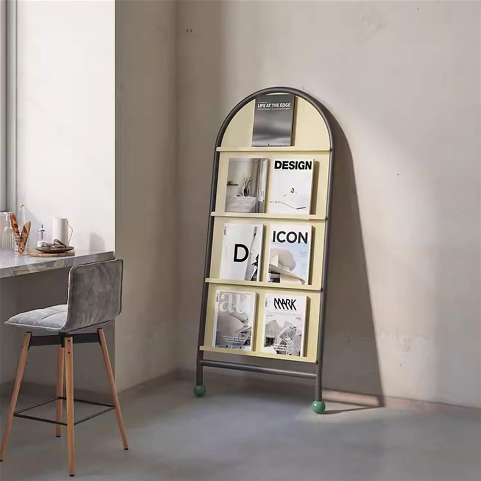 トールペイント (アッセンデルフト)マガジンラック Amazon.co.jp: マガジンラック フロアスタンディング 床から天井までの