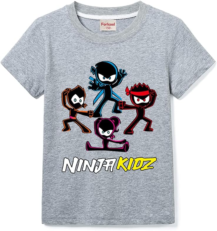 Ninja In Training Kids T-Shirt – Martial Arts Themed Tee For Boys & Girls – Fun Gift For Young Warriors (Large Navy)