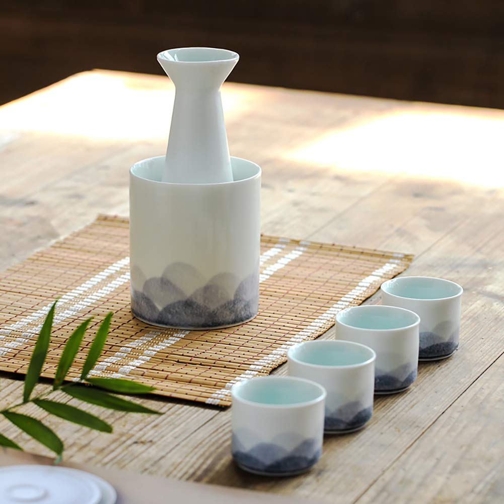 Amazon｜高級酒器セット，徳利，景徳鎮陶磁器、伝統的な手作りアート