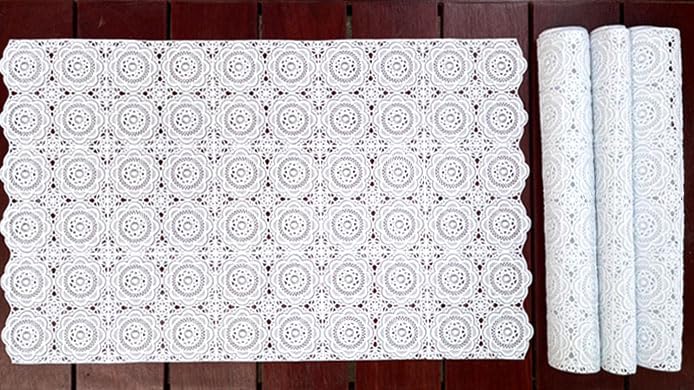 AMORNPHAN 4 Pieces White Rectangle Floral Lace Classic Style Woven Vinyl Non-Slip Heat-Resistant Placemat Table Pad Table Mats Dinning Washable for Kitchen Decor 12X19.5 Inches