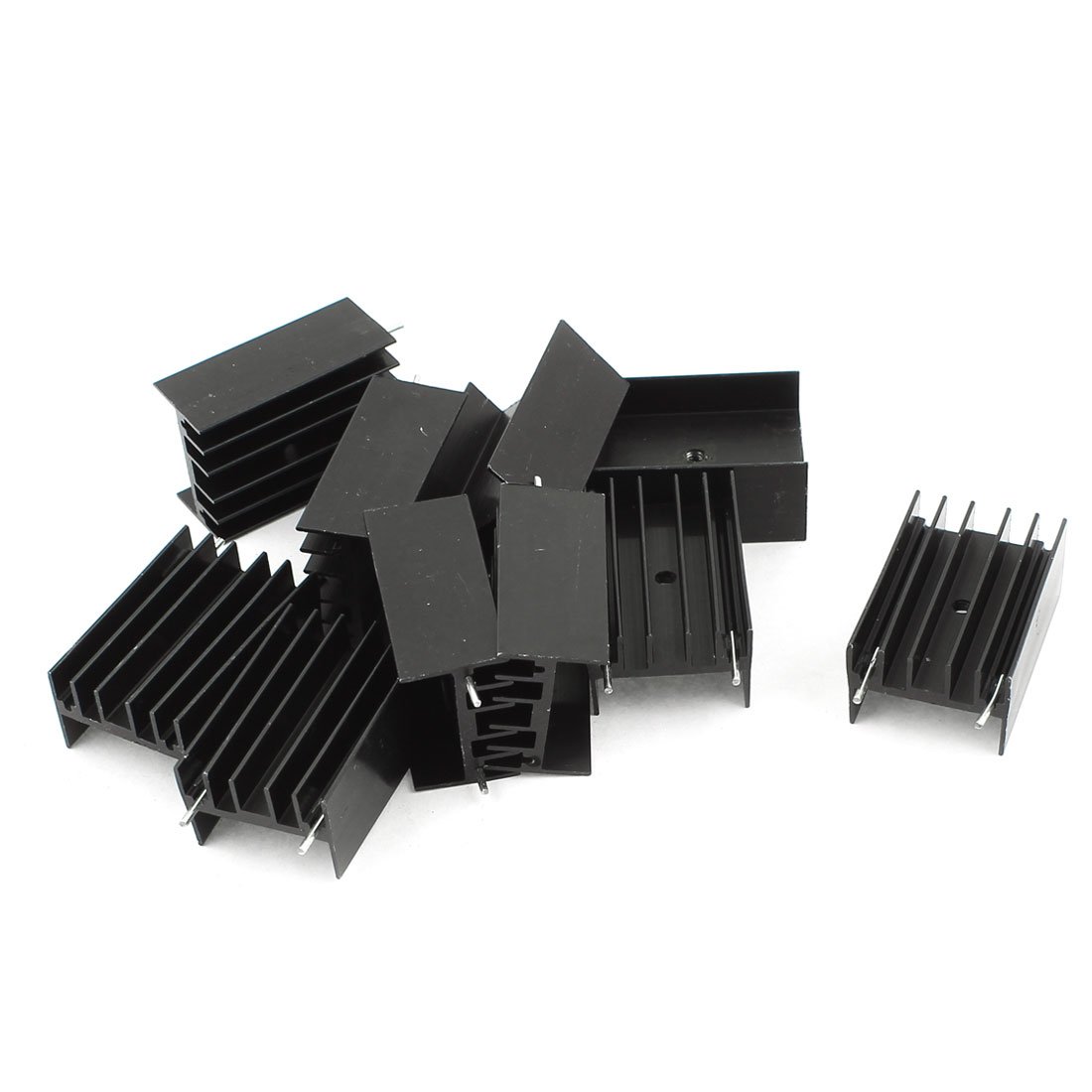 Qtqgoitem 10 Pcs 35x23x15mm Aluminium Cooler Heatsink TO-220 Heat Sink Black (model: ffd 808 5b1 c51 de9)