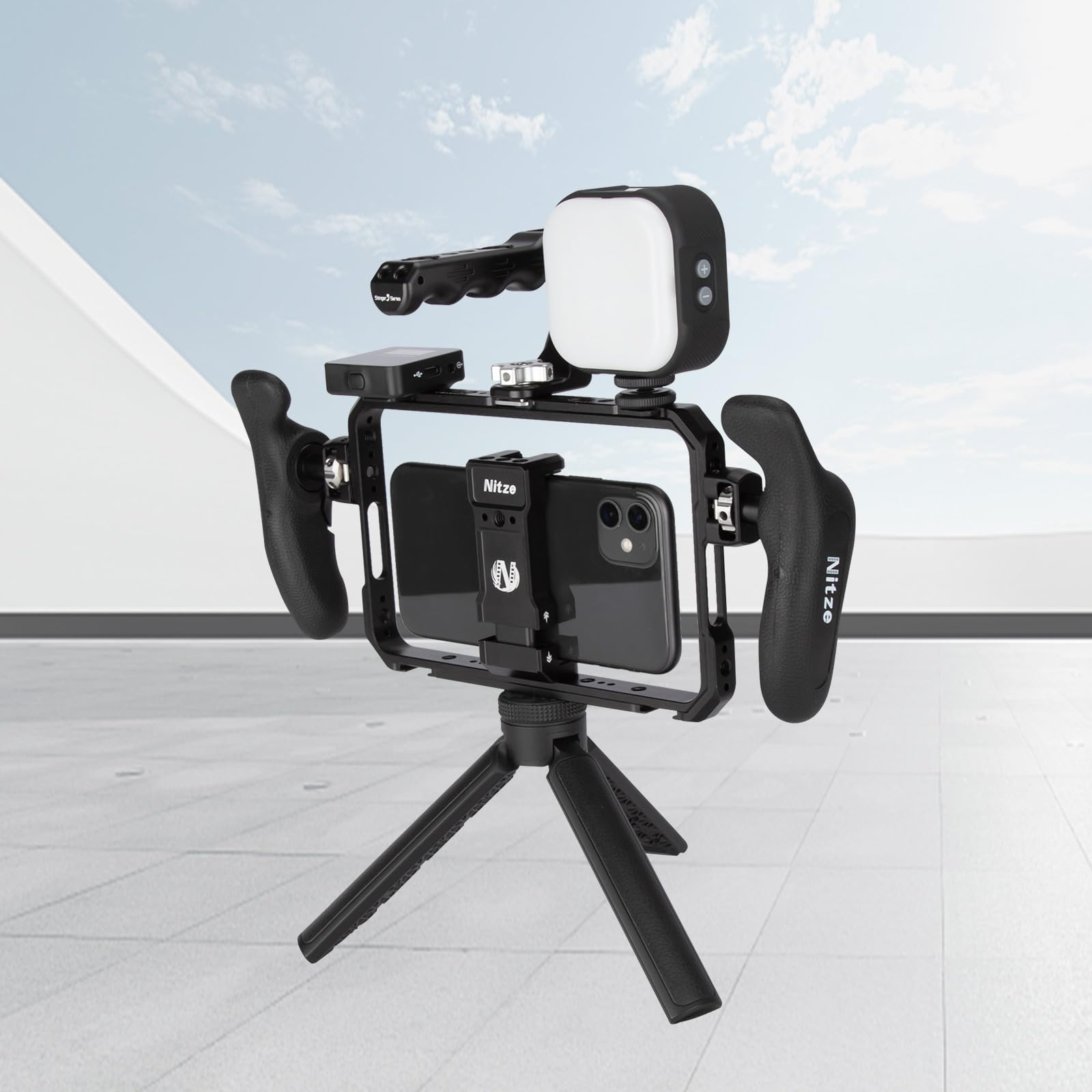 Nitze Téléphone Vidéo Stabilisateur, Cage de Téléphone avec Poignées Latérales, Smartphone Vidéo Cage Universelle pour iPhone 17/16/15 Pro Max/Samsung Galaxy S25 Ultra - T-MP01B