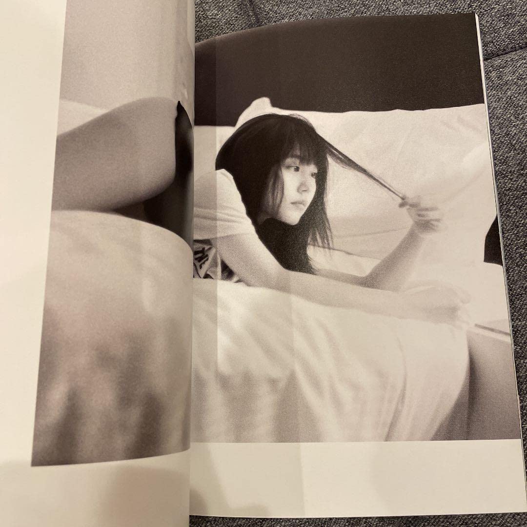 Amazon.co.jp: 有村架純写真集「Clear」 : ドラッグストア