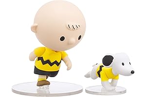 Medicom UDF Charlie Brown Action Figure