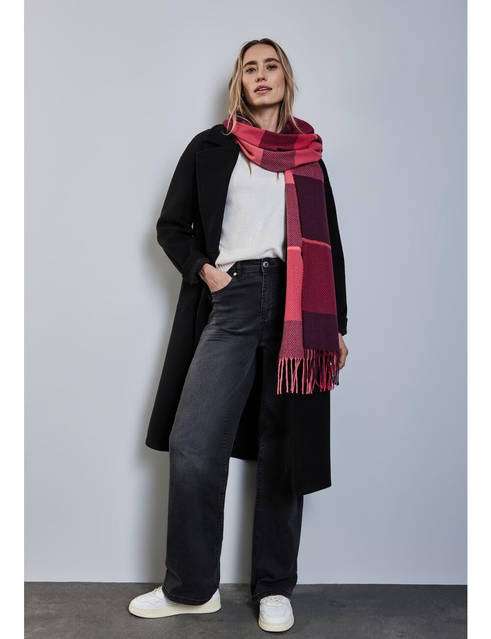 STREET ONE Damskie A572725 Twill Soft Light Big Madras, Power Berry, A, Power Berry, A