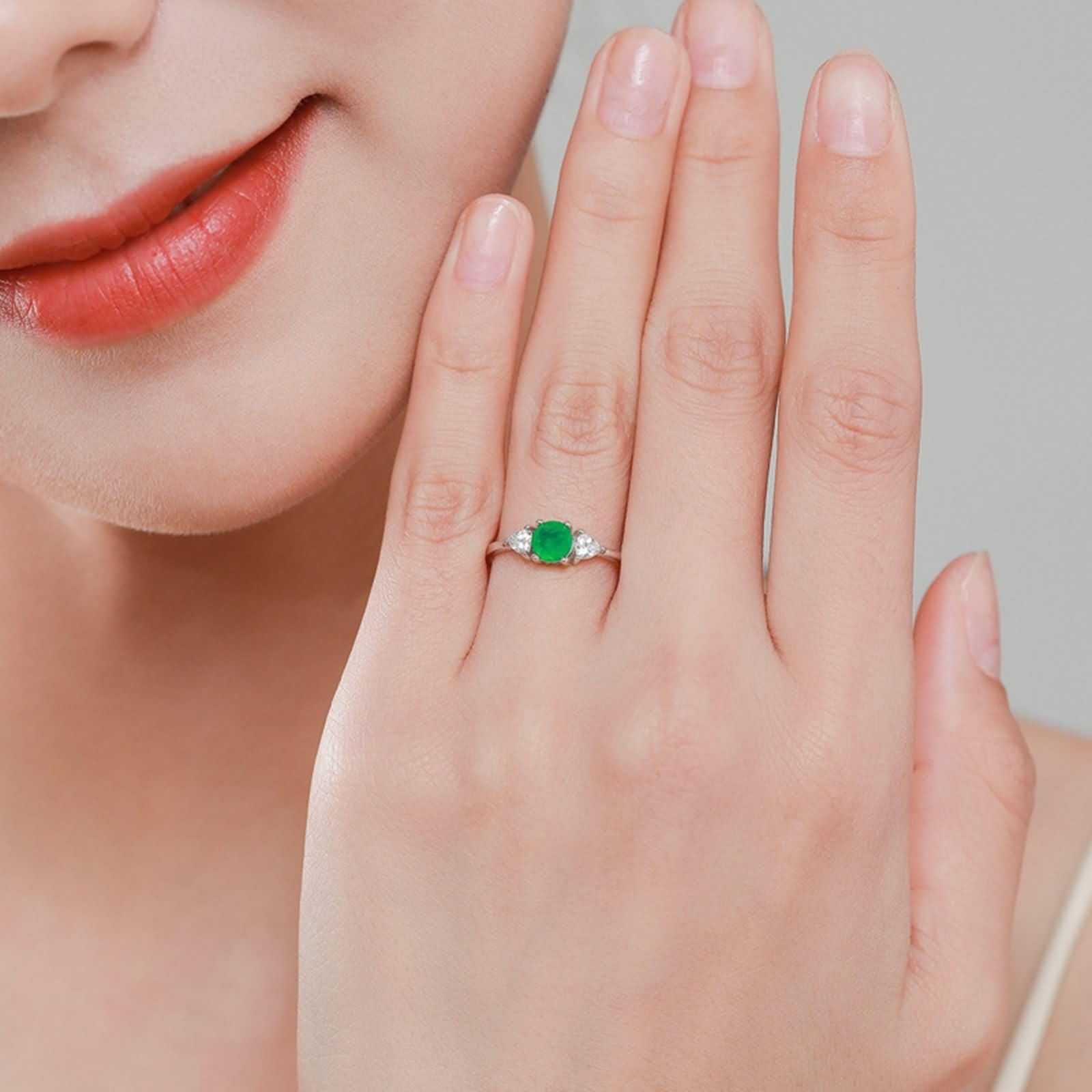 Daesar Anillos para Matrimonio Mujer con 5x5mm Redondo con Esmeralda Creada y Moissanita, Oro Blanco 9K/14K/18K, Anillo de Promesa Plata