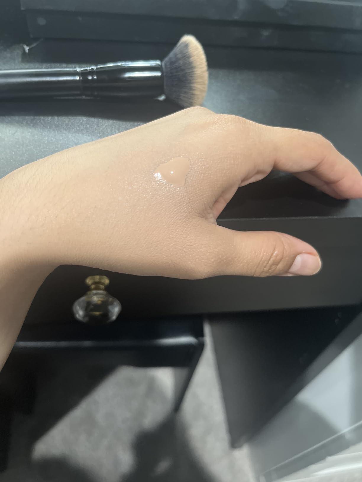 L'Oreal Paris True Match Nude Hyaluronic Tinted Serum Foundation with 1% Hyaluronic acid, Rosy Light 1-2.5, 1 fl. oz