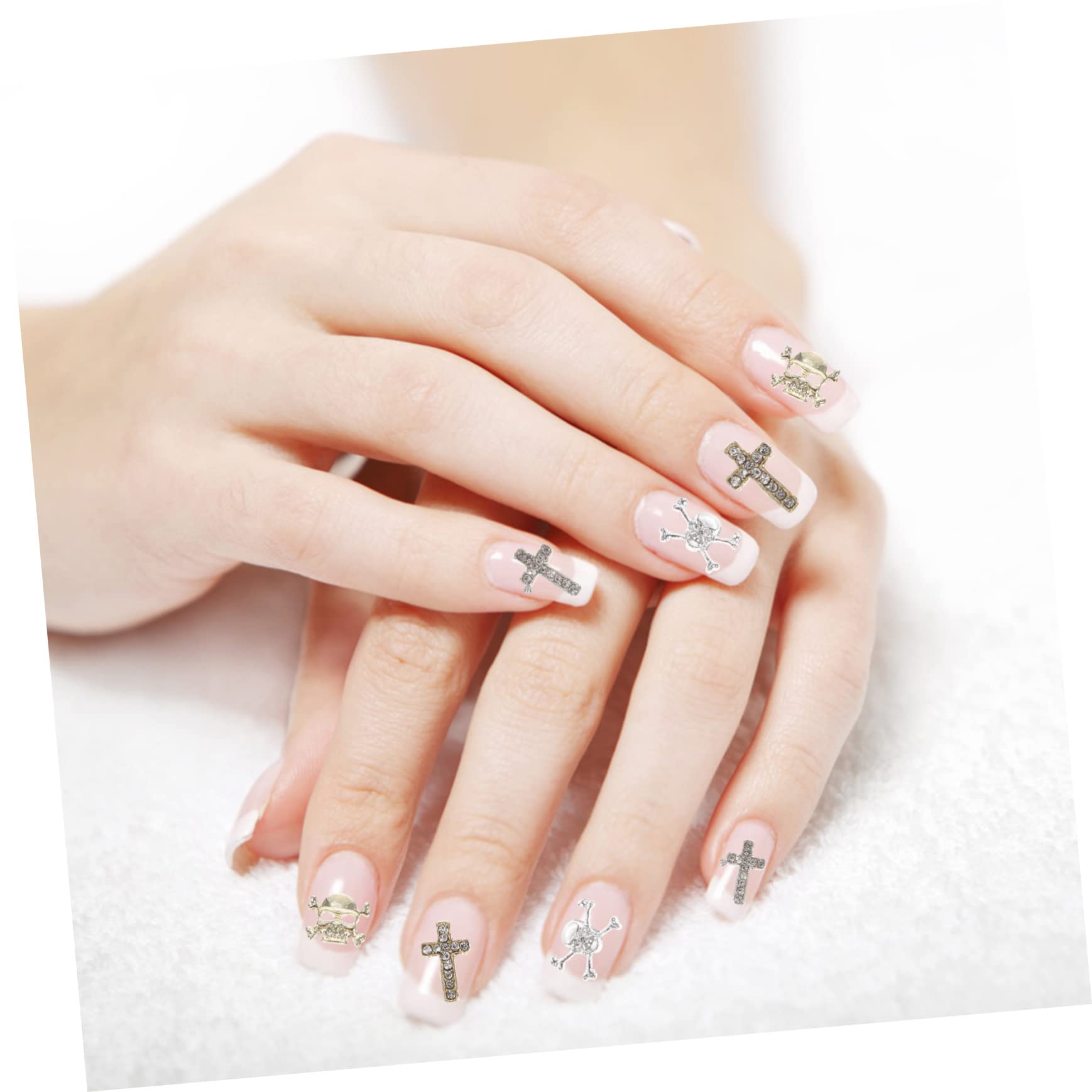 Healvian 4 Set Ciondoli Per Unghie Halloween Decorazioni Festive Per Nail Art Con Design Unico E Versatile Per Unghie Acriliche E Naturali Adatti Per E Accessori 30 Pezzi * 4