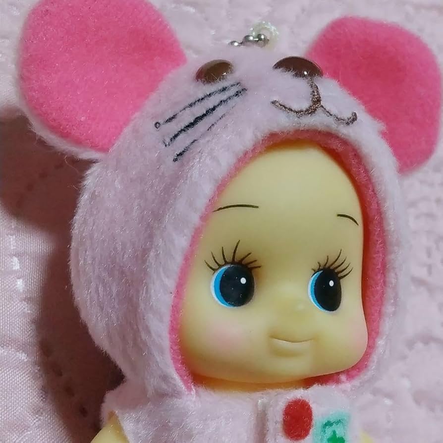 Amazon.co.jp: キューピー ねずみ組 キーホルダー 着せ替え人形