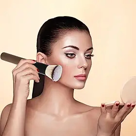 Pincel de base Kabuki de topo plano premium para líquido e creme – Pincel de maquiagem para cobertura total, mistura e acabamento polido (preto)