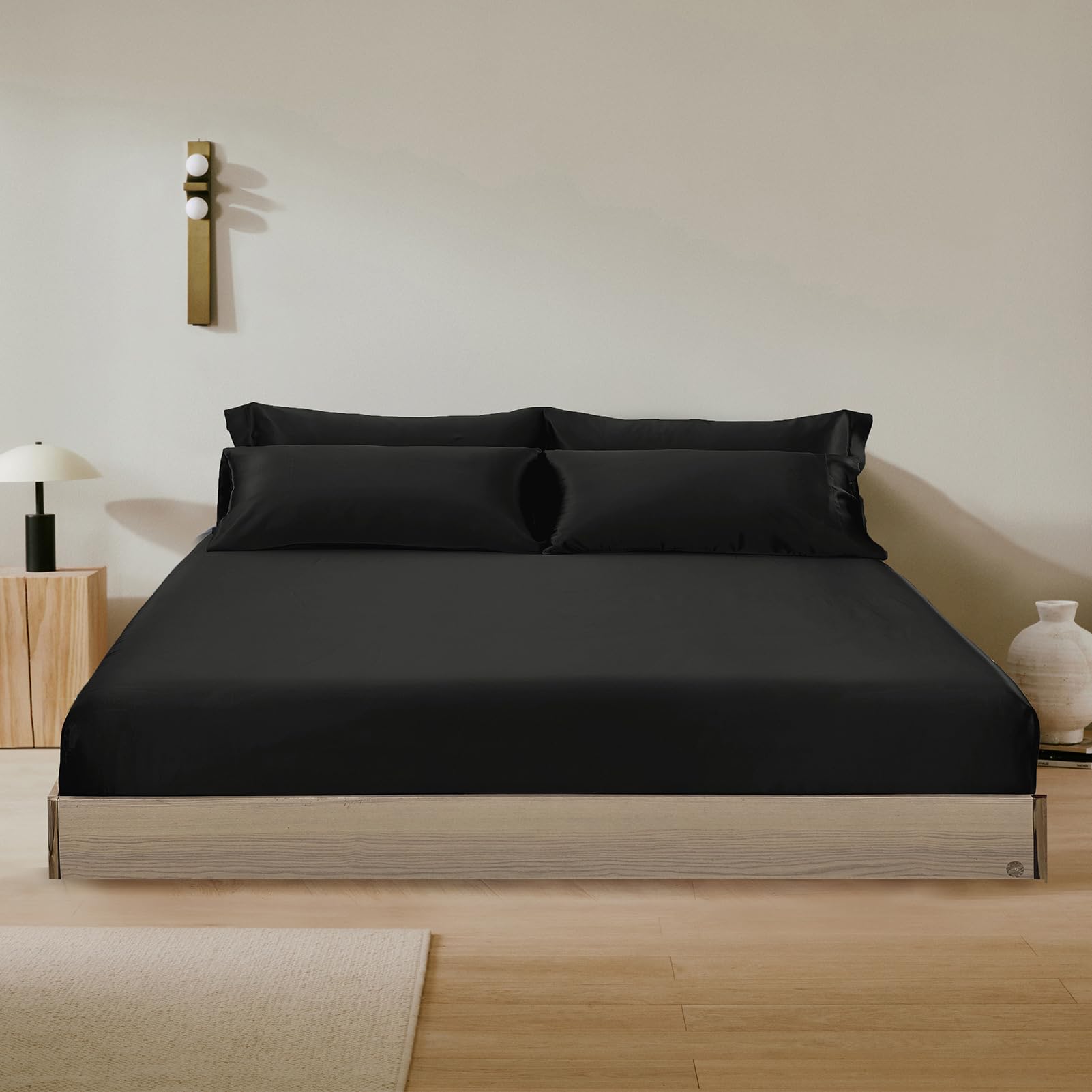 LILYSILK 3Pcs Silk Fitted Sheets Set 100 Mulberry Silk 6A Grade 2 Silk Pillowcases and 1 Silk Fitted