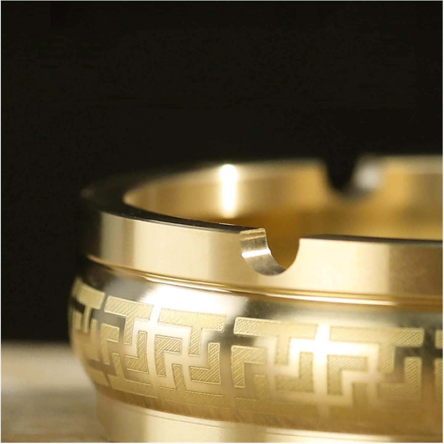 Cigarettes Ashtrays Brass Ashtray Ashtray Rack Home Office Desktop Desk Decor Brass Ash Trays Ashtrays for Patio Outside Indoor Home Decor Ash Tray Outdoor