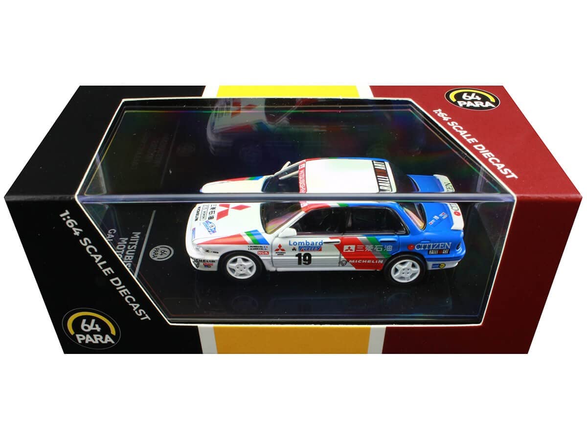 ミニカー 104-049 Cult 1/18 Rover P2b Saloon 1968 ミニカー 104-049 Cult 1/18 Rover P2b Saloon 1968 104-049