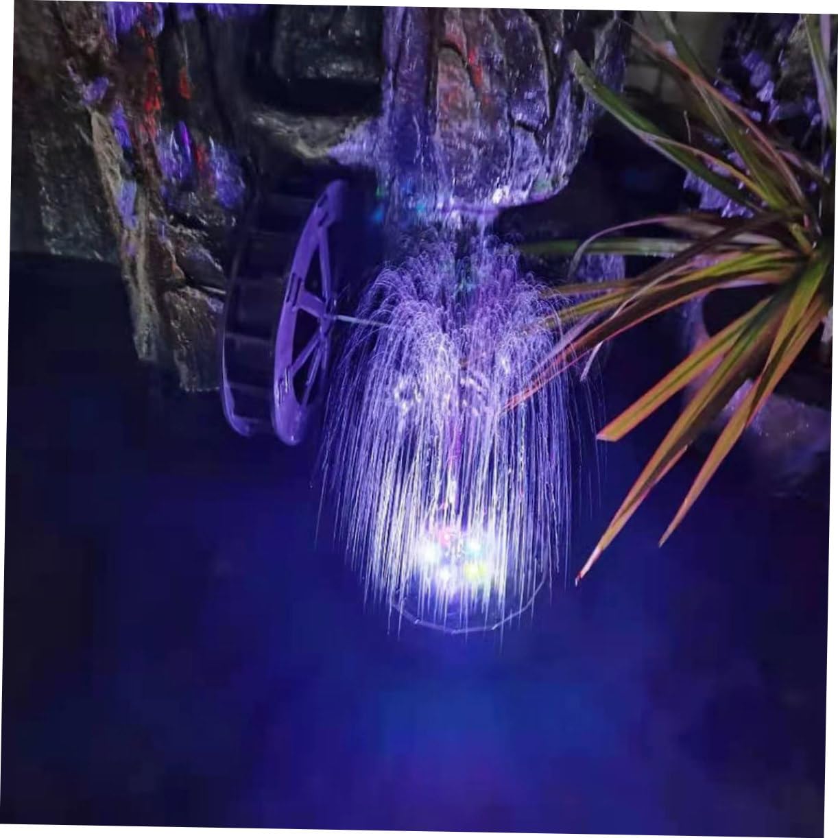 Pompa Fontana Solare 3, 5w LED Colorati per Vasca Uccelli | Nero, Plastico e Pannello Solare, Batteria Ricaricabile 1800mah, Getto Massimo 60cm