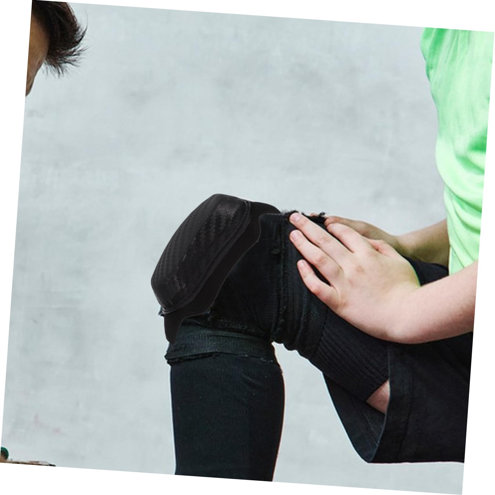 GAROZATION Motorcycle Knee Pad Protective and Comfortable Riding Pads Black for Bikers Mountain Bike Skating Impact Resistance