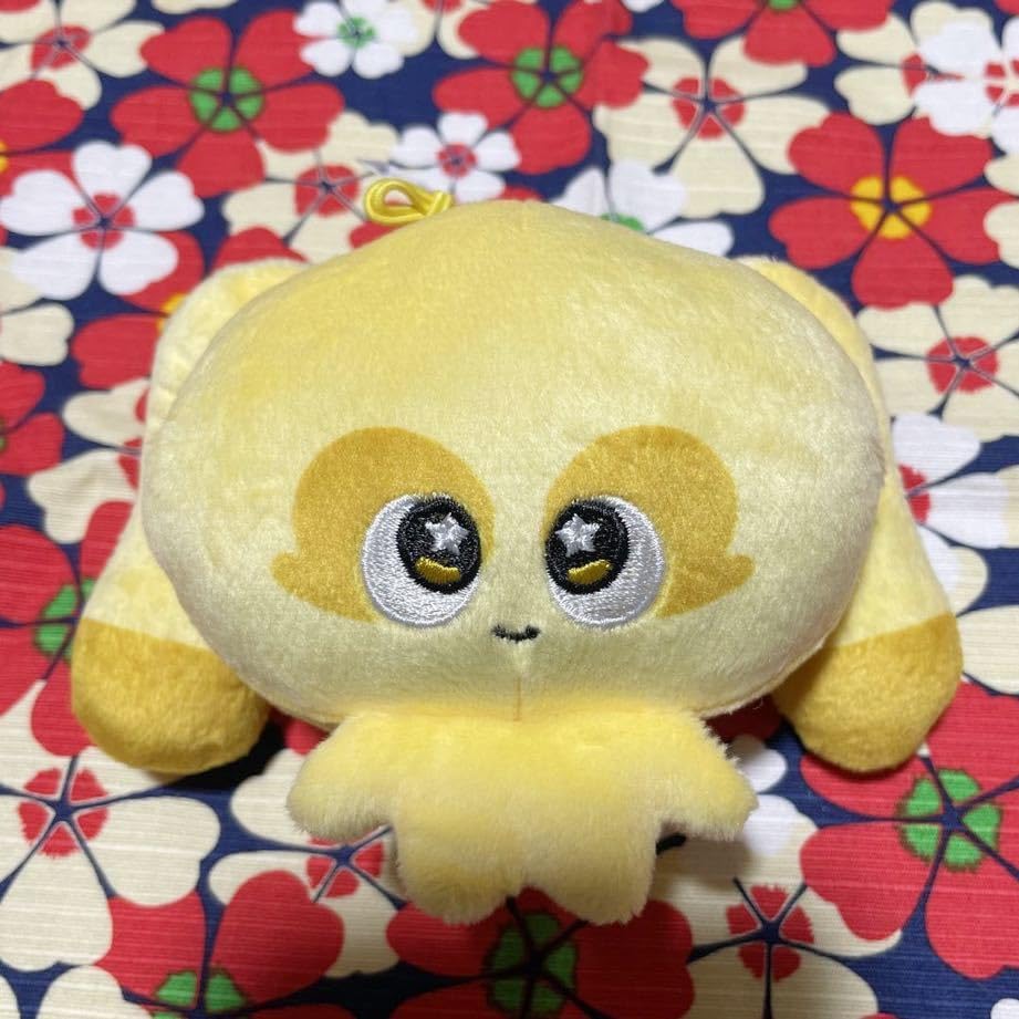 黄色の笑顔のぬいぐるみ Amazon.co.jp: ぷにるんず えねるん 約10センチ きいろ 黄色