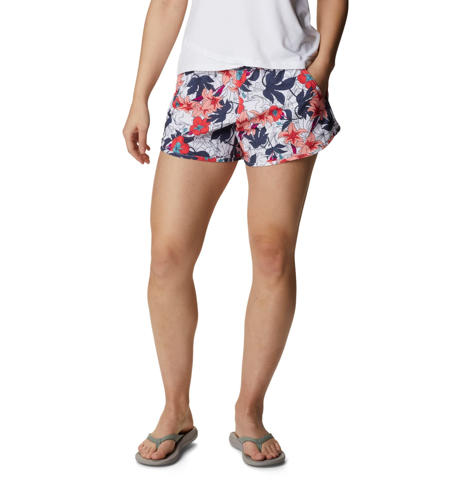 Columbia womens Bogata Bay Stretch Printed Short Hiking Shorts