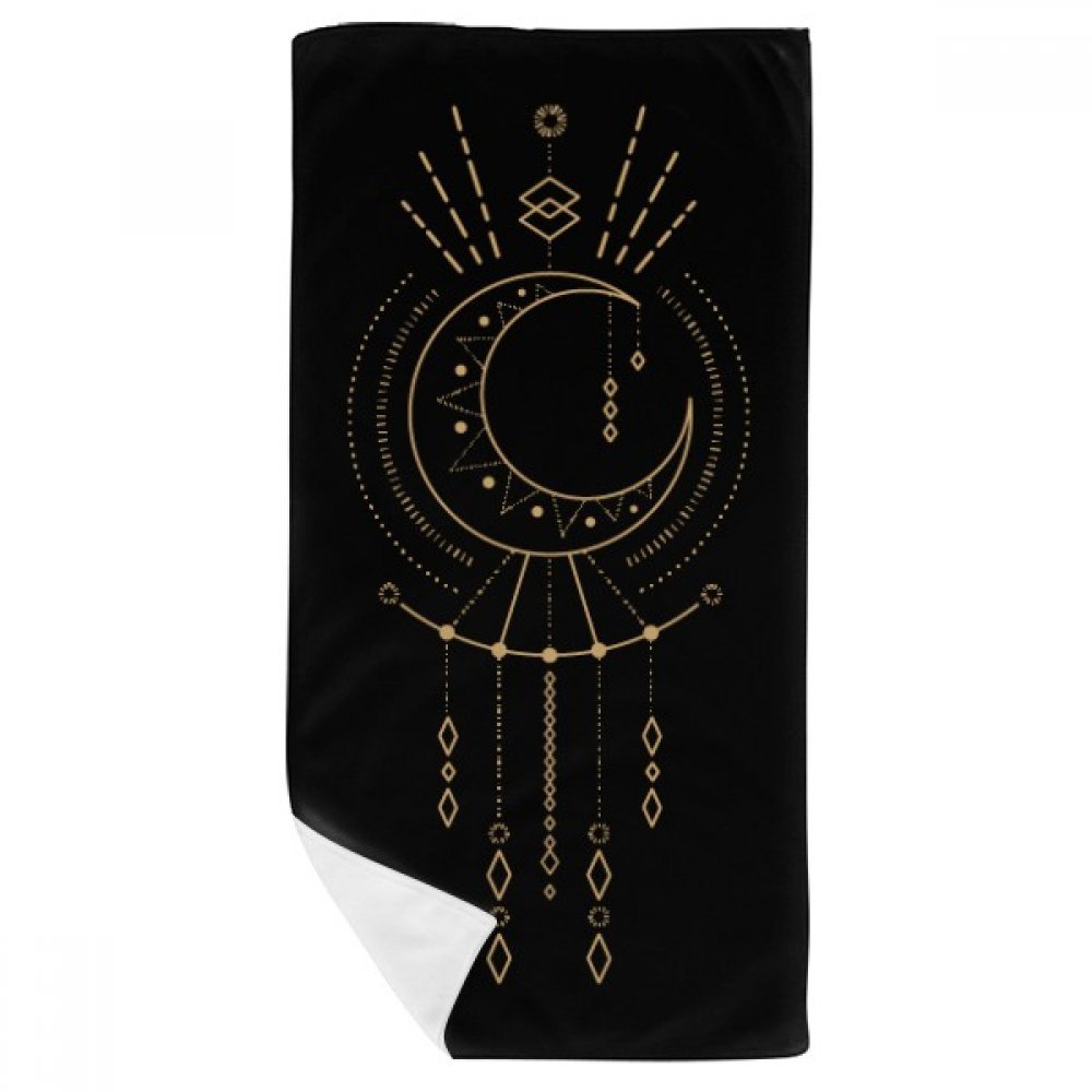 Essuyer le visage en douceur avec la serviette lune motif alien totem 35x70cm