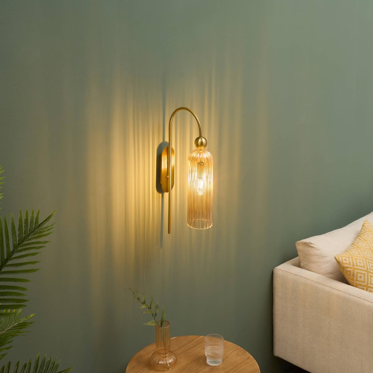 KOSILUM - Applique cloche dorée verre ambré texturé - Leonora - Lumière Blanc Chaud Eclairage Salon Chambre Cuisine Couloir - - - E14 - IP20