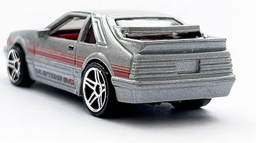 Miniatura 6 de Hot Wheels Mustang SVO '84, HW: Los años 80 2/10