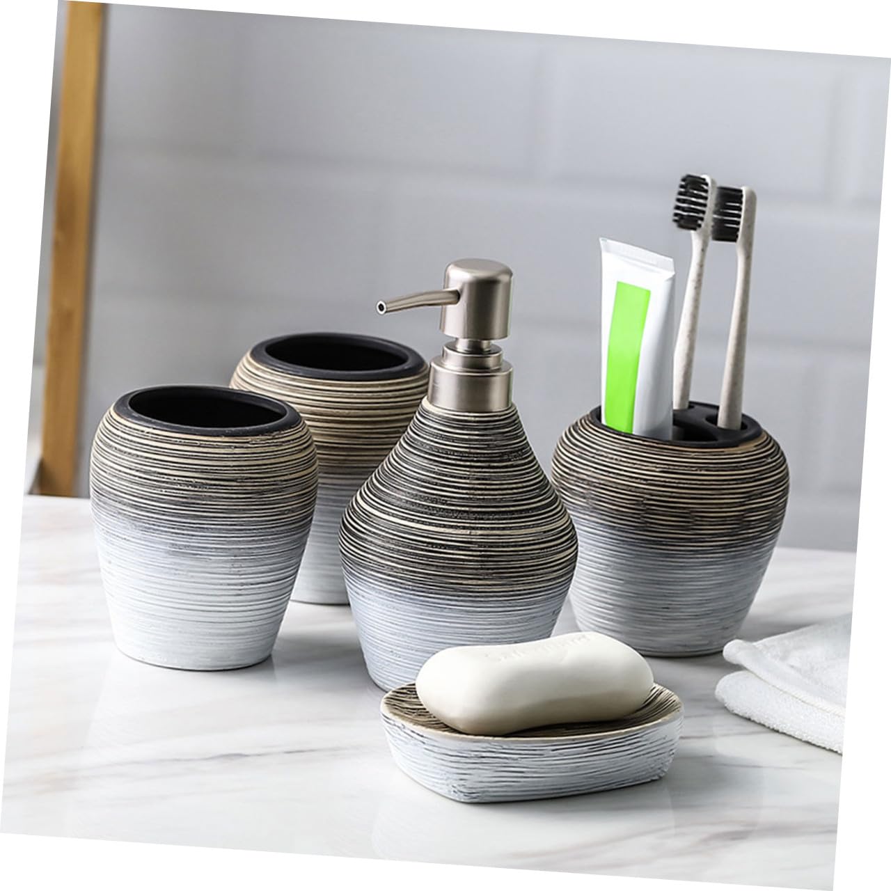 USHOBE 5 Pezzi Set da Bagno in Ceramica Leggero Porta Spazzolini e Portasapone per Bagno e Viaggio