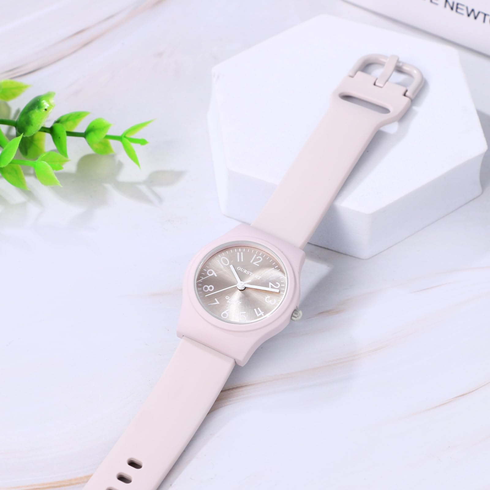 JewelryWe Kinderuhr Armbanduhr Junge Mädchen Mode Analog Quarz Uhr mit Weich Silikon Armband